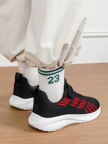 1 Pair 2025 New Style Kids' Casual Sports Shoes, Breathable Multi-Color Options, Non-Stuffy, Bouncy Soft Soles, Fashionable