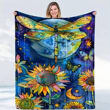 Dragonfly And Floral Print Soft Fleece Throw Blanket Colorful Lodge-Themed Cartoon Design Polyester All-Season Knitted Cozy Flannel Blanket Gift280gsm Room Decor Home Essentials Decor Bedroom