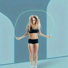 1 szt. Regulowana różowa skakanka fitness do odchudzania – trwała, jednolity kolor, odpowiednia do uprawiania sportu i modelowania sylwetki, skakanka dla dorosłych – idealna do uprawiania sportów w pomieszczeniach i na świeżym powietrzu oraz do treningu fitness – lekka i trwała, regulowana długość, odpowiednia do uprawiania sportów na świeżym powietrzu, jogi, wygodnego odchudzania i ćwiczeń na świeżym powietrzu, akcesoria do siłowni