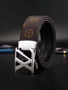 1条男士字母合金自动扣可调节印花腰带，一款适合商务休闲场合的男士轻奢腰带，可作为牛仔裤腰带使用。47英寸长，非常适合日常通勤、派对和办公室穿着，也是送给父亲、男朋友和亲戚的绝佳礼物。 - 彩色 - 查看 16