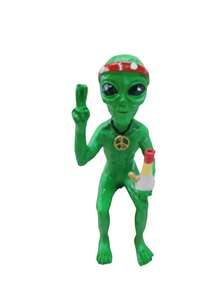 1pc Alien Resin Funny Green Dwarf Resin Ornament Garden Decoration Ornament