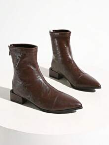 Botas Chelsea de puntera francesa, ajuste ceñido y tacón bajo elástico, botas cortas de tacón grueso, cuero suave vintage, nueva llegada otoño/invierno 2025