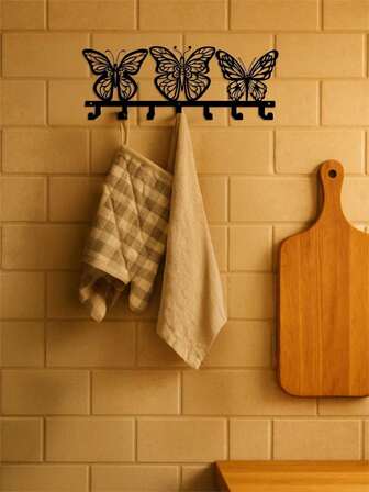 1 Pc Sleek Butterfly Key Holder With 7 Hooks - Modern Black Metal Key Organizer & Wall Mount Entryway Solution | Space-Saving Key Rack For Home, Office & Living Room Decor | Durable Key Hanger For Wall - Cute & Aesthetic Home Accents For Halloween, Christmas & Holiday Seasons | Cute Gifts For Women, Men, Friends & Family | Kitchen, Bathroom, Bedroom & Entryway Organization Must-Haves | Butterfly Themed Home Decor & Practical Housewarming Gifts