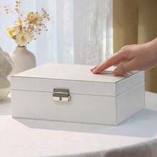 1pc White Luxury PU Leather Multifunctional Jewelry Storage Box With Secure Lock And Reliable Soft Cushion Drawer, Velvet Lined Travel Case, Large Capacity Multi Compartment Design, Suitable For Rings, Earrings, Necklaces And Bracelets - Elegant Black And Pink Home Decoration Jewelry Gift Box, Perfect Gift For Valentine's Day, Christmas, Mother's Day, Thanksgiving, Exquisite Design, Keychain Closure Jewelry Box, Fashionable Storage, Durable Structure, Exclusive To Fashion Enthusiasts - trắng - Xem 3