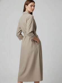 ​Vestido camisero midi de manga tres cuartos con puños abullonados cinturón de tela con lazo estampado marinero náutico cuerdas brújulas estrellas de mar banderas cuello camisero abotonado bolsillos laterales costuras detalladas elegante estilo vintage casual verano primavera otoño playa crucero. - Camel - Ver 2