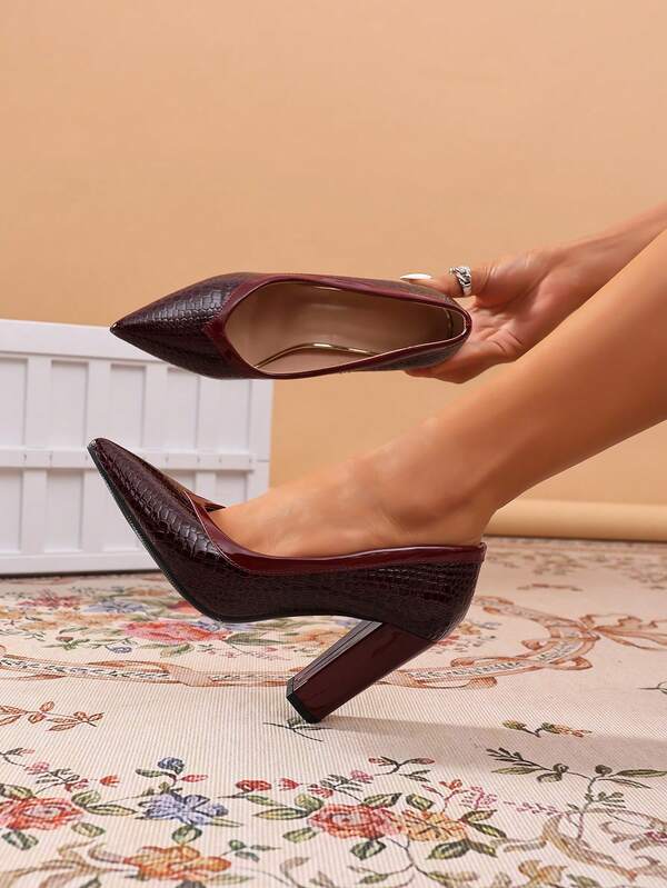 1 Pair Solid Color Sexy PU (Polyurethane) Patent Leather Chunky Heel Pointed Toe Pumps, Suitable For Party And Office, All Seasons