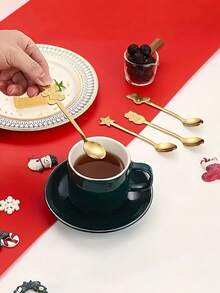 4 Piezas de Cucharitas de Acero Inoxidable con Temática Navideña y de Vacaciones - Mini Cucharitas para Té, Aptas para Café, Té, Postres, Helado - Opción Perfecta para el Hogar, Restaurante, Food Truck, Cafetería - Ideal para Navidad, Año Nuevo