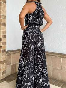 Stylish Women's Holiday Jumpsuit With All-Over Print And Slanted Pockets With Straps, Perfect For Summer! - Black and White - View 4