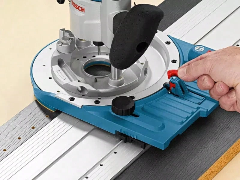 Bosch Professional 18V System Cordless Router GFK 18V8, Incl. Parallel ...