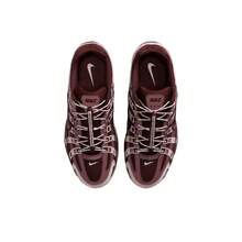 Women's W NIKE Casual Low-Top Sneakers IM5237-600 - Red - View 7