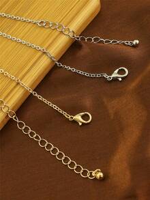 1pc Retro Geometric Personalized Pendant Necklace With Diamond-Shaped Embossed Sun And Moon Pendant For Women