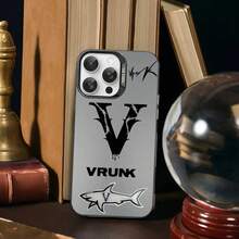 Custodia per telefono di stile V-VrunkS, compatibile con 16, 15, 14, 13, 12, 11 Pro Max, in finitura opaca bianca con effetto metallico laser aurora. Custodia compatibile con 17 Pro, 17 Pro Max, 17, 16 Pro.