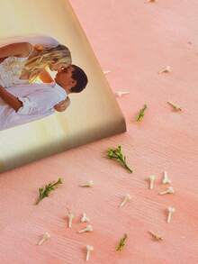 1Pc Personalized Photos To Canvas Print - Canvas Prints With Your Photos On Custom Wall Art For Bedroom,Van Gogh,Living Room, Wedding, Baby, Pet, Family, Love, Couple, Friend, Picture, Photo, Framed Wall Art,Halloween Decorations, Christmas Gift ,Best Friend Gift,Family Gift,Birthday Gifts,Gift For Family/Friend/Girlfriend/Boyfriend