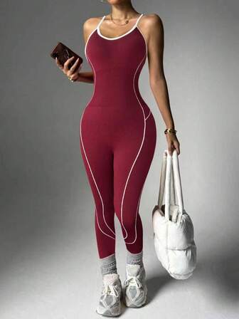 1 件无缝女式运动收腹提拉连体裤，高弹性且耐用，适合日常通勤、户外、健身、骑行、跑步等运动场景