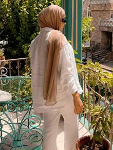 1 Stück Damen Boho-Stil Aquarell Muster Hijab/Schal, geeignet für Outdoor & Alltags Verschleierung - Weiß-Khaki-Farbverlauf - Übersicht 1