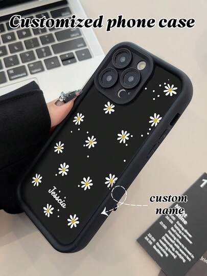 1pc Customized Name Phone Case, Classic & Fashionable. Personalized Smiling Daisy Phone Case. A Great Gift For Mother, Father, Couples, Couples, Friends. Suitable For Christmas, Valentine's Day, Halloween, Easter Holidays. Compatible With IPhone 16/15/14/13/12/11, S25/S24/S23/S22