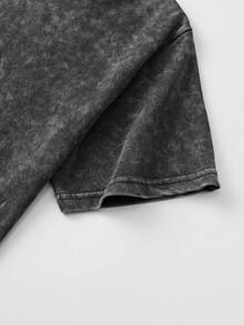 Shwiy Conjunto de 2 piezas de camiseta de manga corta y pantalones cortos con cordón en negro lavado vintage para hombres, outfit de moda minimalista, apto para uso diario en primavera y verano, camiseta con estampado gráfico de anime/manga, regalo ideal para otakus