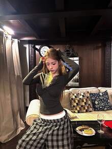 Solid Lace Trim V-Neck Twist Front Crop Top