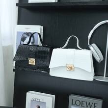 Fashionable Casual Crocodile Embossed Handbag, Chain Shoulder Crossbody Square Bag - Multicolor - View 2