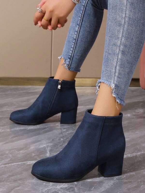 New Autumn And Winter Fashion Women's High-Heeled Boots With Thick Heel And Round Toe, Side Zipper Simple And Versatile, Comfortable Plus Size Women's Boots