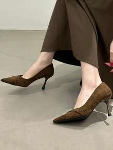 Zapatos de tacón alto con punta francesa y correas cruzadas, de tela, tacón fino y estilizado, estilo elegante de señora, nueva colección otoño 2025