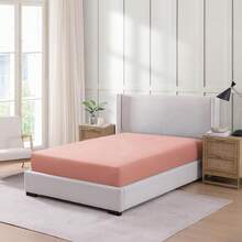 Fitted Sheet Double, White - Pre-Washed, Deep Pocket 14 Inch (35 Cm) - Easy Care - Soft Brushed Microfibre Fabric - Shrinkage And Fade Resistant - Bottom Sheet