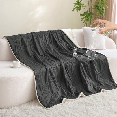 1pc Waterproof Soft Flannel Blanket, Multifunctional Couple/Pet Blanket, Suitable For Bedroom And Living Room, All Seasons