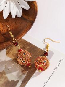 FANYINAN Brincos femininos esféricos e elegantes, vazados em esmalte vermelho e dourado, de inspiração chinesa, onde o artesanato tradicional encontra o design contemporâneo, iluminando o charme oriental.