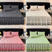 3 piezas Nuevo conjunto de falda de cama de terciopelo de estilo europeo para otoño/invierno, unicolor simple con bordado de encaje, suave y cómodo, cálido y transpirable, cubierta protectora contra el polvo, juego de sábana ajustada antideslizante, adecuado para dormitorio, habitación de invitados, hotel, 1 falda de cama + 2 fundas de almohada (sin relleno de almohada), proporciona una sensación suave en la piel