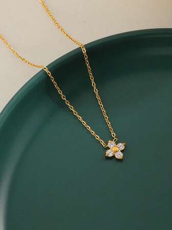 1 件时尚锆石四叶草吊坠项链，18K 镀金精致女士项链