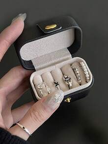 Caja de almacenamiento de joyas portátil y sencilla para viajes, organizador para anillos, collares, aretes, caja de regalo de vuelta a la escuela - Negro - Ver 13