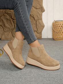 Bottes à plateforme à semelle épaisse pour femmes, bottes à talon compensé mode de couleur unie, bottes à talon haut confortables à semelle épaisse et enfiler, bottes Chelsea décontractées antidérapantes pour la plage