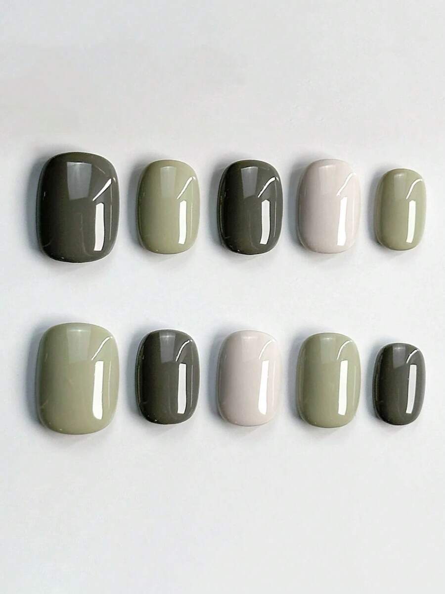 10 pezzi di unghie finte corte e quadrate, realizzate a mano, di colore verde, in stile Y2K, delicate e semplici, con colori a contrasto, adatte per donne e ragazze, per l'utilizzo in autunno/inverno, feste e vita quotidiana