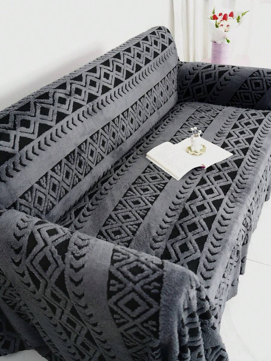 1pc Striped Sofa Cover, Thick Plush Pet-Proof High-End Full Sofa Slipcover