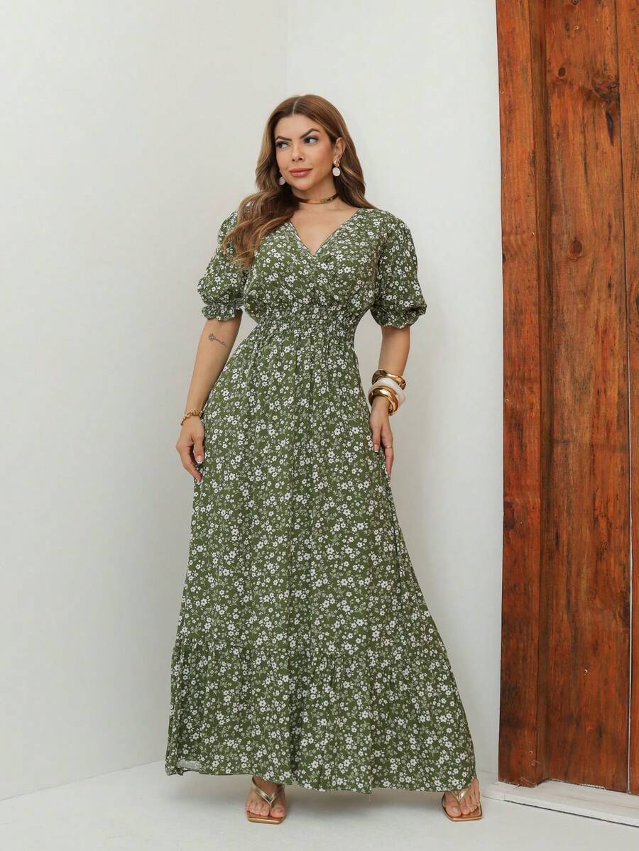 A&DD MODA, REF: 165 Women's Short-Sleeved Floral Dress With Pleated Elastic And A Ruffled Hem. Brazilian Ribbed Style, Ideal For Dances, Conferences, And Formal Events. The Dress Is Fitted To The Body And Made Of Smooth Fabric. - 墨綠色 - 查看 1