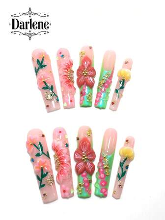 每套包含10片Y2K棺材风格手工水晶美甲，采用法式设计，点缀水钻、波点、蝴蝶和花卉装饰。提供多种色调和裸色可选。三种尺寸，完美贴合，适合派对、庆典和日常佩戴。内含美甲工具包，是送给女士和女孩的理想礼物，尤其适合按压式美甲（已做旧美甲）。