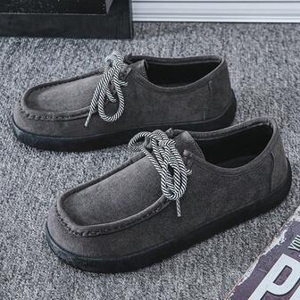 男士新款纯色休闲仿皮系带运动鞋，适合秋季办公室穿着