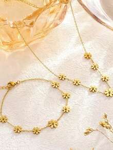 1 Set Stainless Steel Daisy Flower Necklace, Anklet And Earrings, Sweet And Fresh Jewelry Set Suitable For Women's Daily Commute Or Party Occasions, Also Great As Gift For Friends