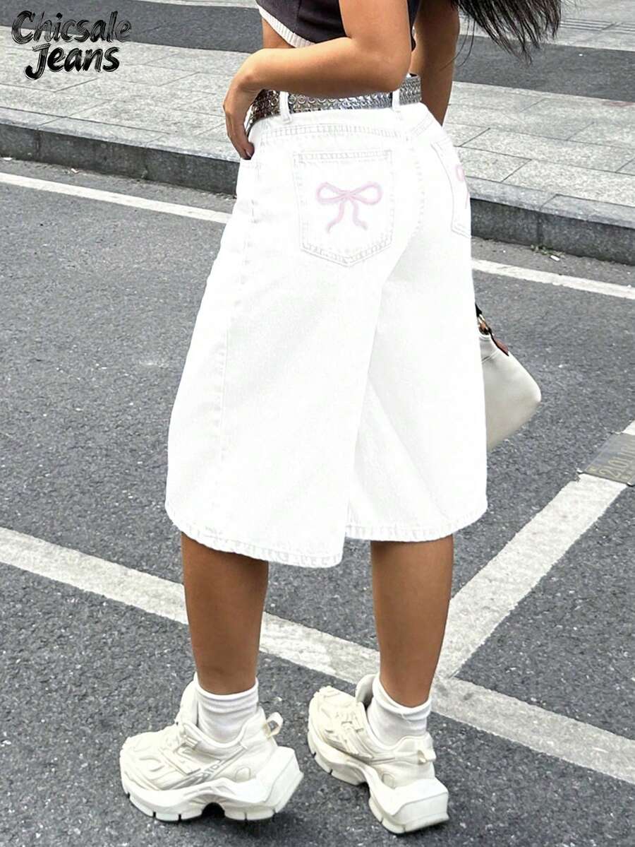 女式 Y2K 宽松阔腿七分牛仔裤，带蝴蝶刺绣口袋 - 白色 - 查看 1