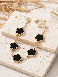 1pc Retro Metal Lucky Clover Bracelet For Women, Party/Wedding Gift (Needs To Remove Film For Black Color) Valentines,Mom,Mother,Mother's Day,Gift - 黑色 - 查看 4