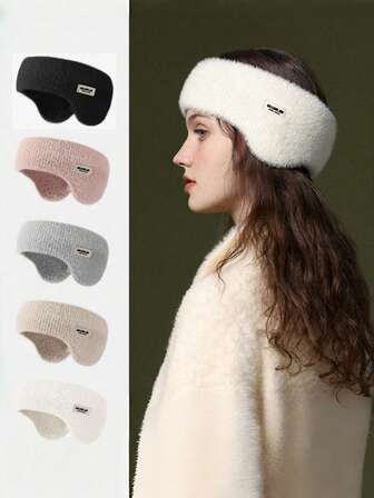 1 pieza Diadema de invierno de dos en uno para mujer, orejeras de estilo suave y dulce de lana tejida, a prueba de viento, a prueba de frío, engrosadas, multifuncionales, portátiles, adecuadas para mujeres, muy adecuadas para salidas diarias, ciclismo, esquí, deportes, acondicionamiento físico y viajes (debido a la diferencia en el último lote, las letras de la etiqueta en el sombrero no son fijas y se enviarán al azar) Equipo de invierno Orejeras blancas
