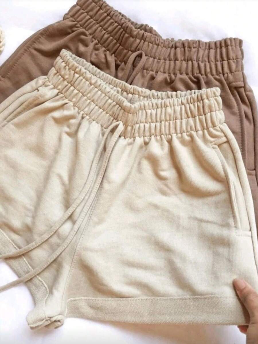 Short Femenino em Moletinho Cintura Alta Elastica com Bolsos - Bege - Visão 1