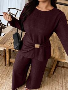 UrbanChic 简约风两件套加大码束腰金属扣装饰套装，纯色，端庄得体，适合婚礼季、情人节、白色派对、春假、春季、夏季度假等场合，优雅时尚。 - 暗紅 - 查看 4