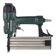 Clavadora neumática F50A Dewinner, pistola de clavos profesional para carpintería, tapicería y construcción, herramienta potente y precisa, fácil de usar y mantener, material resistente - Verde - Ver 5