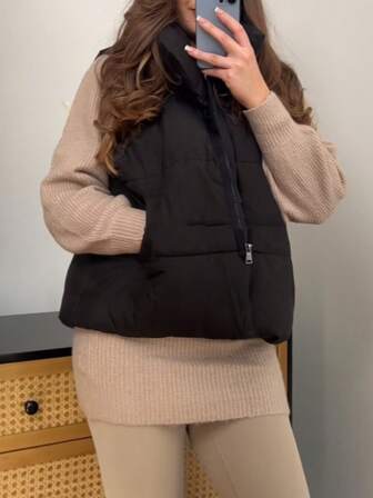 Women Casual Sleeveless Puffer Vest With Zipper Detail Asymmetrical Hem Regular Length Woven Fabric