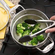 3-Piece Set Of High-Quality Stainless Steel Tongs In 3 Lengths To Suit Any Occasion. Barbecue/Blanching/Egg Tart Silicone Tongs With Non-Slip Silicone Handles. Durable Cooking/Serving Tongs For Home/Christmas/Halloween Parties/Restaurant Kitchens.