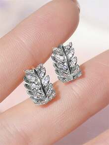1 对青少年优雅叶子方晶锆石环形耳环，适合女孩礼物，适合日常装饰，适合派对珠宝生日礼物