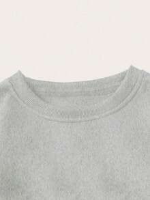 Sudadera "Believe" con gorro navideño estampado – moderna, elegante y acogedora para mujer - Gris - Ver 3