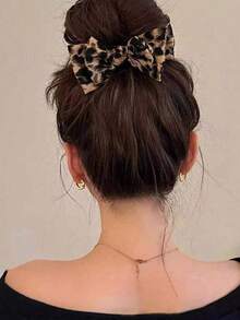 Chic Leopard Print Bow Hair Claw, Leopard Print Retro Double-Layer Big Bow Hair Clip, Elegant Ball Head Clip, High Ponytail Fixed Clip, For Ponytails & Updos, Hair Clip For Women, Perfect Claw Clips Hair, Gifts For Women, Bridesmaid Gifts, School Stuff, Bathroom, Stocking Fillers. - Multicolor - View 3