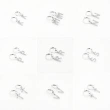 Set Of 2 Elegant Necklaces For Women With A-Z Letter Pendants, Plated In 925 Silver Or 18K Gold - Colar + Brincos (Prata) - Xem 10